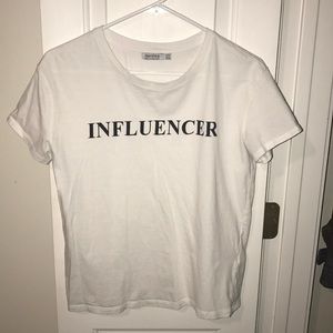Bershka tee